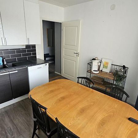 Tilava Kaksio, Saunalla Ja Saehkoeauton Latauksella. Tammerfors Exteriör bild