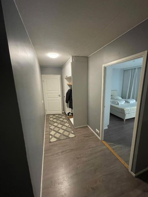 Tilava Kaksio, Saunalla Ja Saehkoeauton Latauksella. Tammerfors Exteriör bild